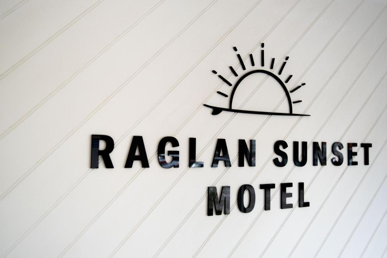 Raglan Sunset Motel&Conference Venue Extérieur photo