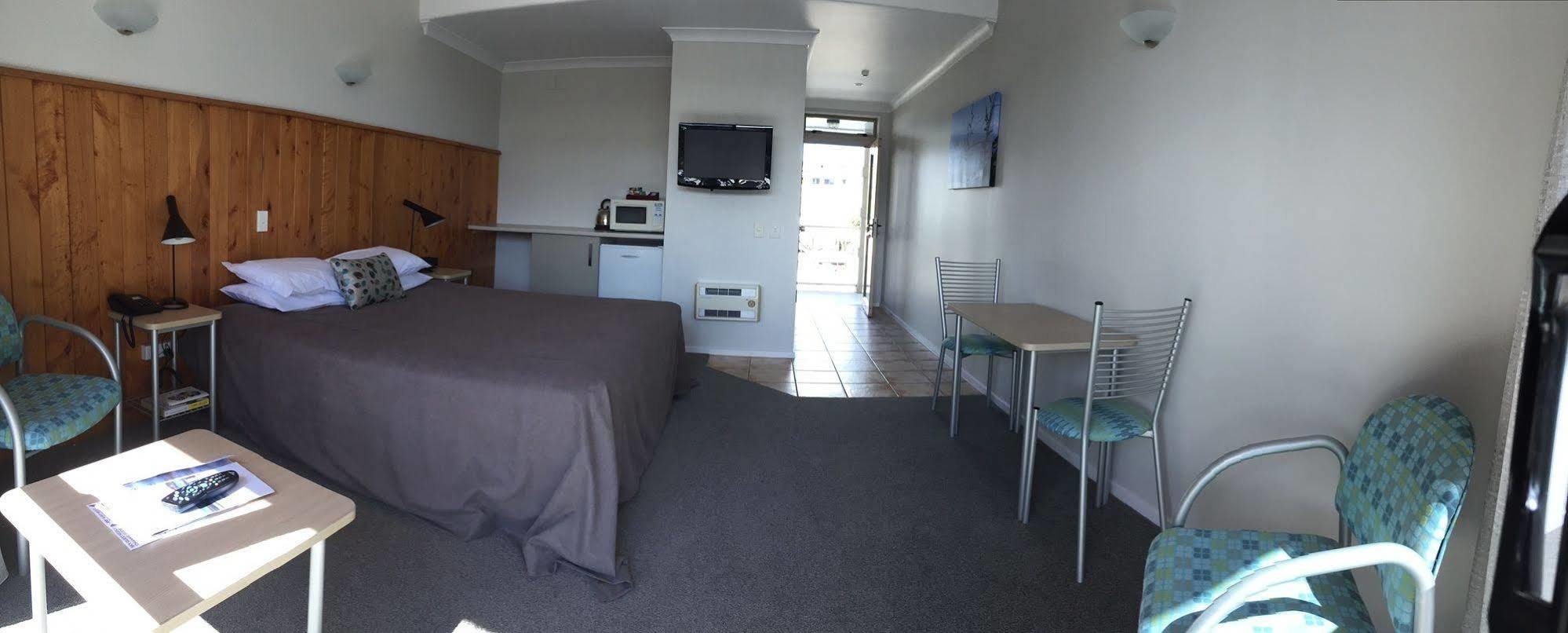 Raglan Sunset Motel&Conference Venue Extérieur photo